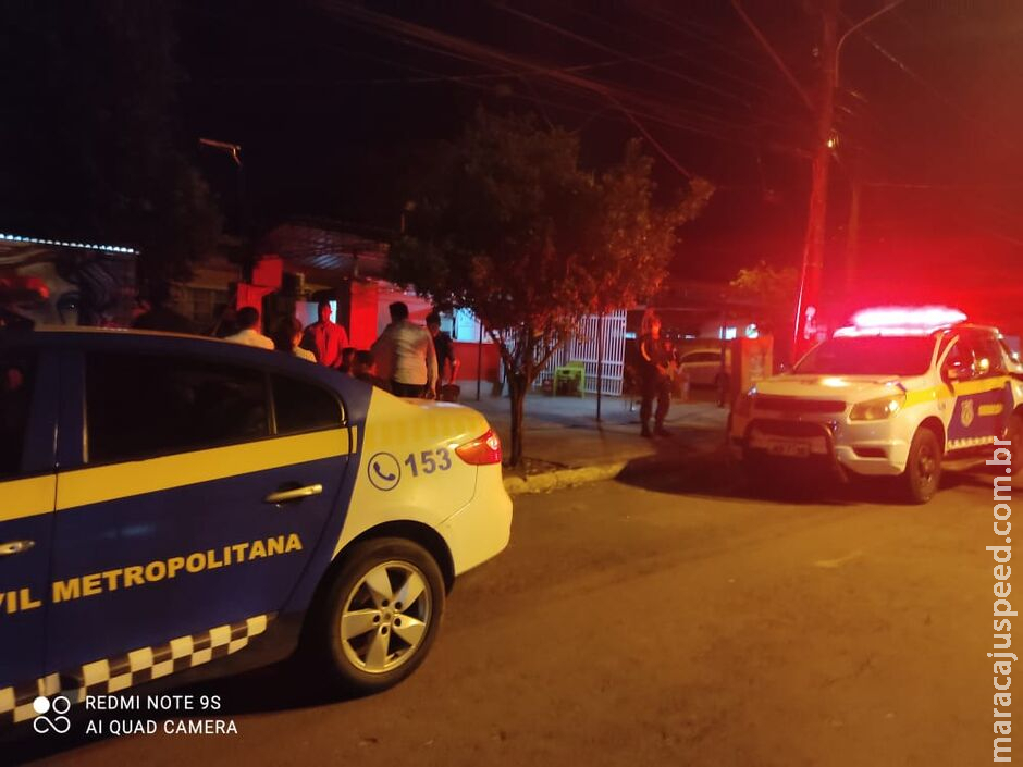 Marido é esfaqueado no rosto e mãos por esposa no Amambaí Marido é esfaqueado no rosto e mãos por esposa no Amambaí