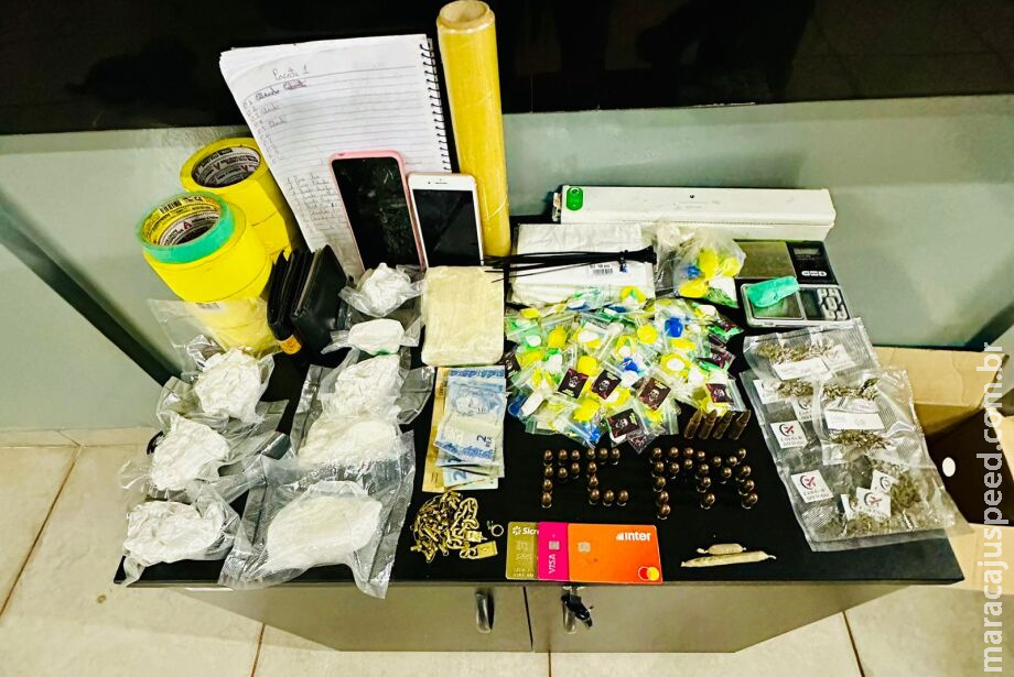 Polícia desmonta esquema que abastecia Polícia desmonta esquema que abastecia