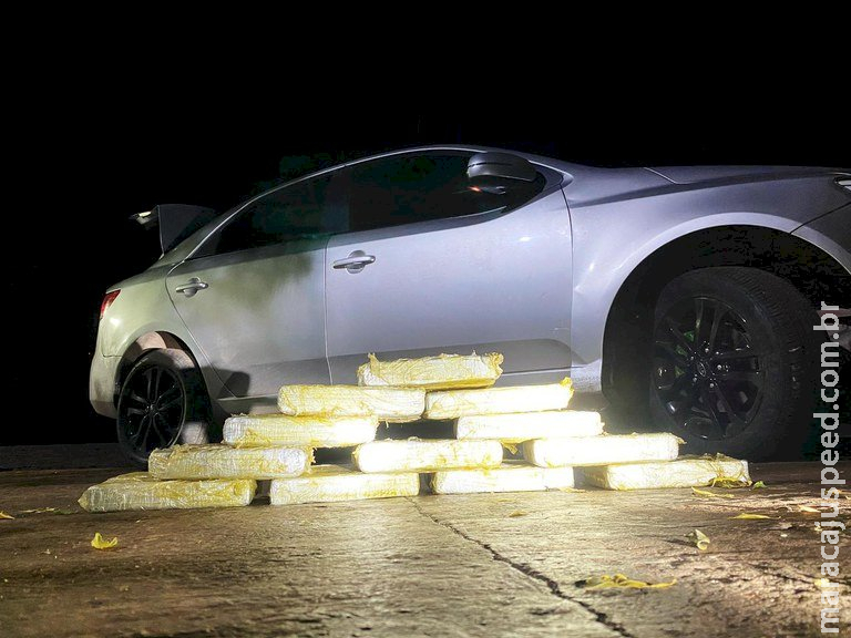 PRF apreende 12 Kg de cocaína na BR-262 PRF apreende 12 Kg de cocaína na BR-262