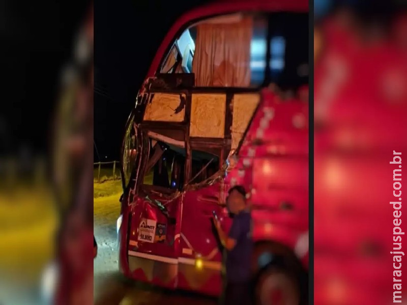 Sem feridos: Acidente na BR-060 envolve ônibus e outros dois veículos