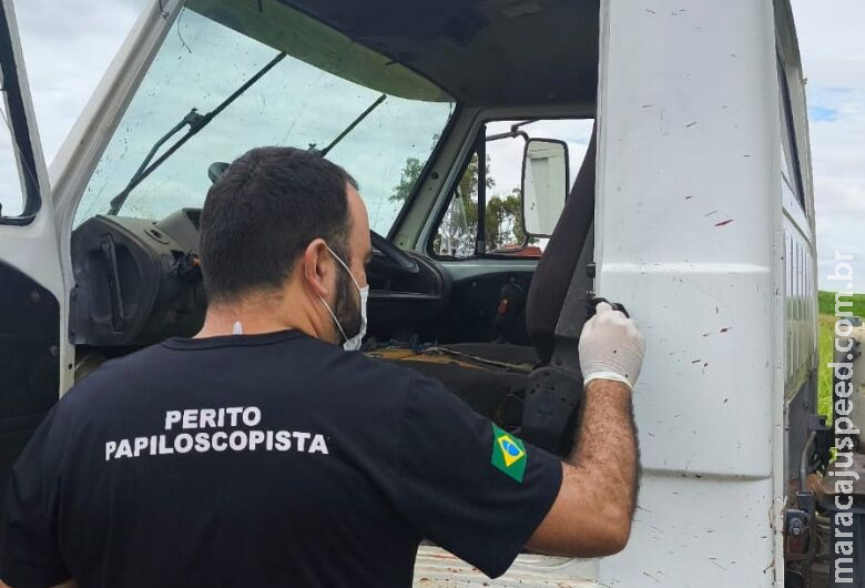 Trio é preso por furto qualificado e associação criminosa após invadir oficina mecânica Trio é preso por furto qualificado e associação criminosa após invadir oficina mecânica