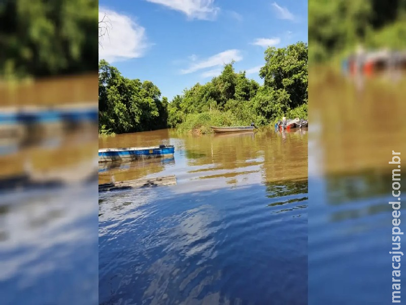 Cheia do Rio Miranda atinge nível de emergência e mobiliza prefeitura para retirada de famílias Cheia do Rio Miranda atinge nível de emergência e mobiliza prefeitura para retirada de famílias