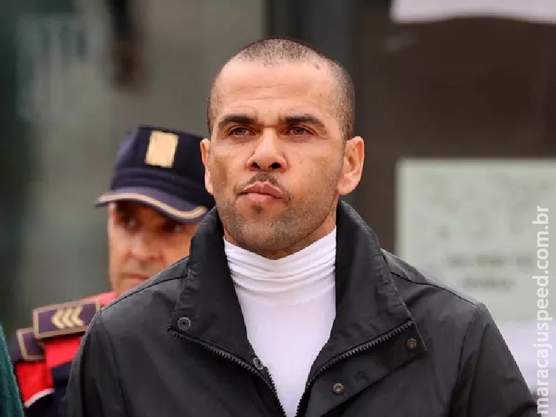 Daniel Alves recupera passaportes e pode retornar ao Brasil após ser absolvido pela Justiça Daniel Alves recupera passaportes e pode retornar ao Brasil após ser absolvido pela Justiça