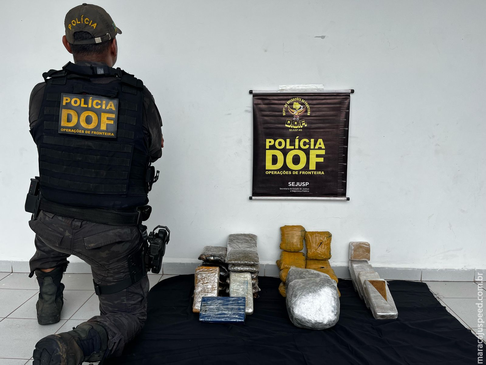 DOF apreende três mulheres que seguiam com cocaína e maconha para Campo Grande e São Paulo DOF apreende três mulheres que seguiam com cocaína e maconha para Campo Grande e São Paulo