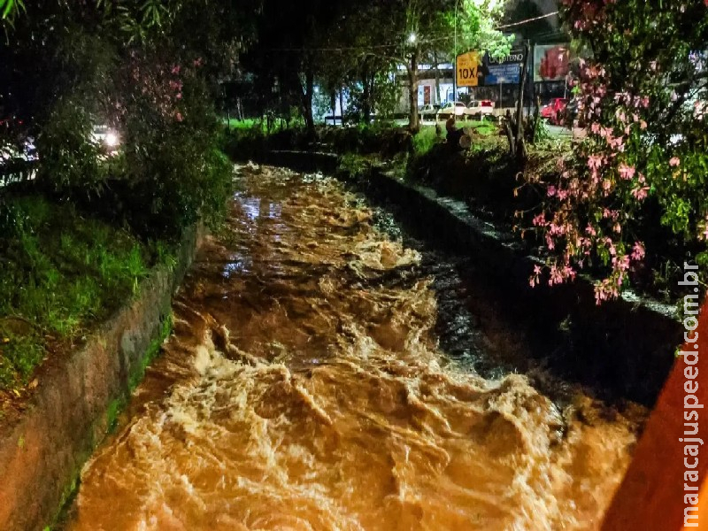 Em um dia, Campo Grande registrou volume de chuva esperado para todo mês de abril Em um dia, Campo Grande registrou volume de chuva esperado para todo mês de abril