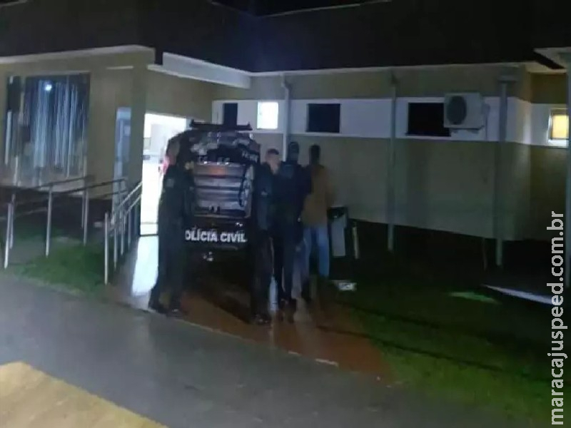 Escondido no sítio da vítima, caseiro acusado de matar produtor rural é preso em Deodápolis Escondido no sítio da vítima, caseiro acusado de matar produtor rural é preso em Deodápolis