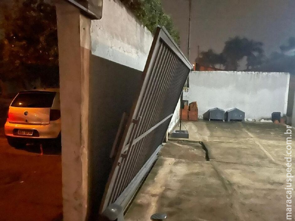 Homem com passagem por homicídio agride esposa e destrói casa da sogra durante visita de Páscoa em Três Lagoas Homem com passagem por homicídio agride esposa e destrói casa da sogra durante visita de Páscoa em Três Lagoas
