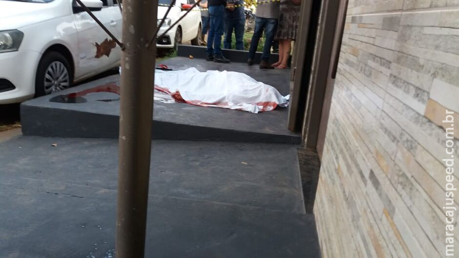 Homem é encontrado morto, com marcas de facadas, em Paranhos Homem é encontrado morto, com marcas de facadas, em Paranhos