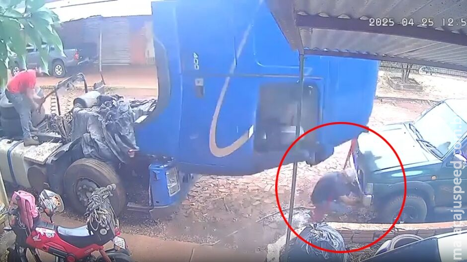 Homem escapa por milagre de ser esmagado por cabine de caminhão no Paraguai