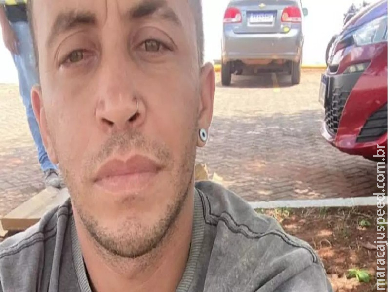 Mecânico que matou família em acidente já foi flagrado em carro em zigue-zague junto de crianças Mecânico que matou família em acidente já foi flagrado em carro em zigue-zague junto de crianças