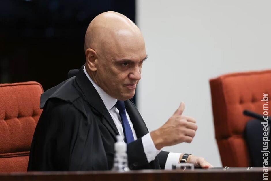 Moraes arquiva pedido de prisão preventiva de Bolsonaro