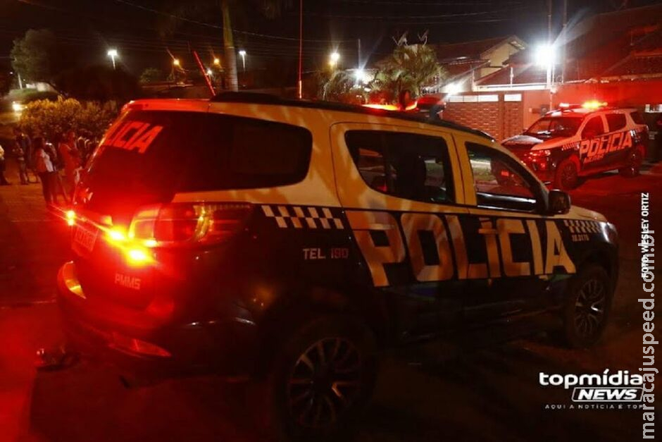 Motorista foge e abandona carro após atropelar pedestre em Nova Andradina