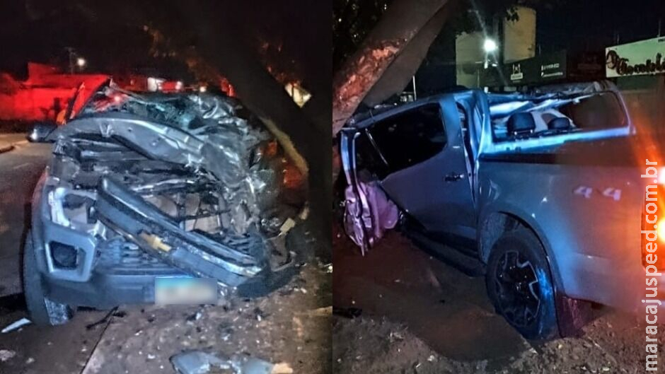 Motorista perde controle de caminhonete e bate contra árvore na Avenida dos Cafezais Motorista perde controle de caminhonete e bate contra árvore na Avenida dos Cafezais