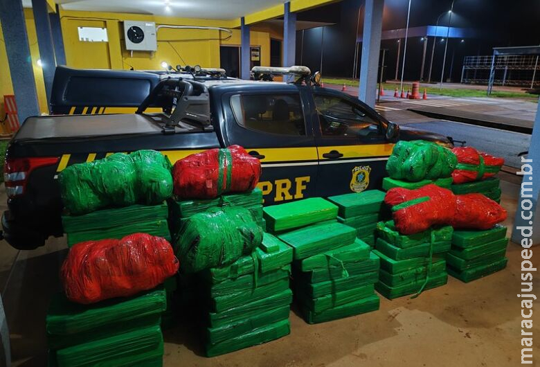 Perseguição termina com mais de 1,2 tonelada de drogas apreendidas em MS Perseguição termina com mais de 1,2 tonelada de drogas apreendidas em MS