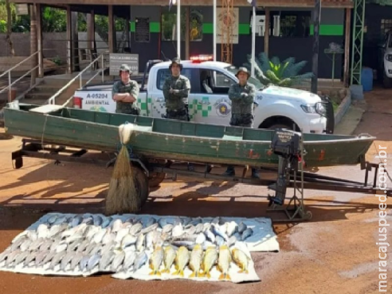 Pescado ilegal resulta em prisão em flagrante de dois homens no Rio Ivinhema Pescado ilegal resulta em prisão em flagrante de dois homens no Rio Ivinhema