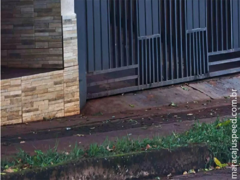 Sargento da PM é suspeito de matar encanador a tiros em briga de vizinhos em Campo Grande Sargento da PM é suspeito de matar encanador a tiros em briga de vizinhos em Campo Grande