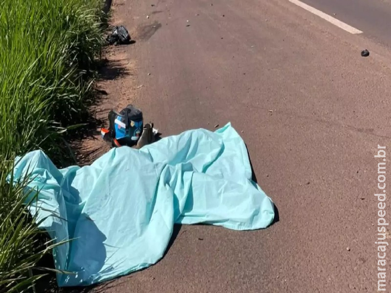 Acidente entre carro e moto deixa uma pessoa morta na BR-262 Acidente entre carro e moto deixa uma pessoa morta na BR-262