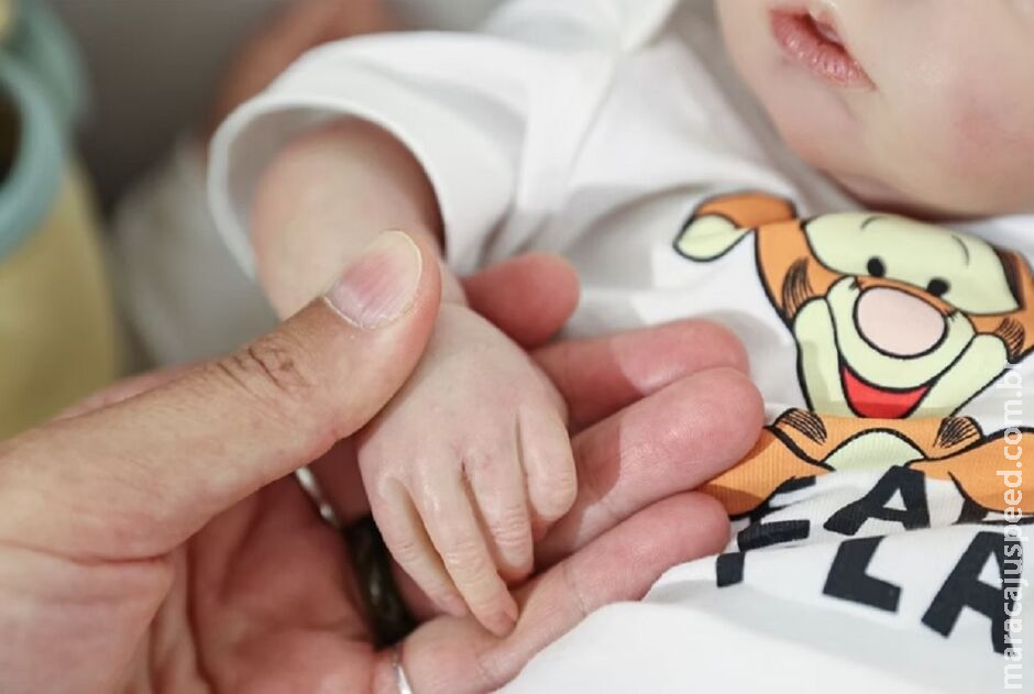 Bebê de apenas dois meses morre ao se engasgar com leite, no Entorno Bebê de apenas dois meses morre ao se engasgar com leite, no Entorno