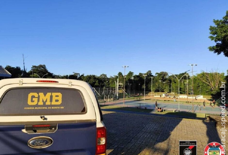 Briga generalizada termina com quatro presos em Bonito Briga generalizada termina com quatro presos em Bonito