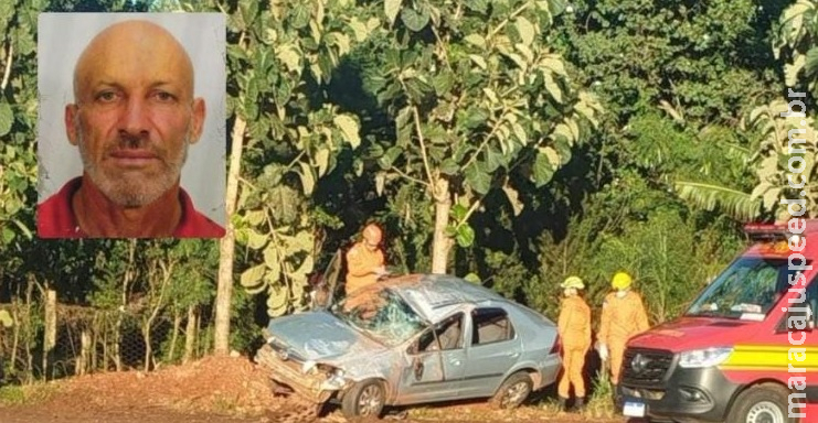 Carro sai da pista, bate em árvore e motorista morre na BR-463 Carro sai da pista, bate em árvore e motorista morre na BR-463
