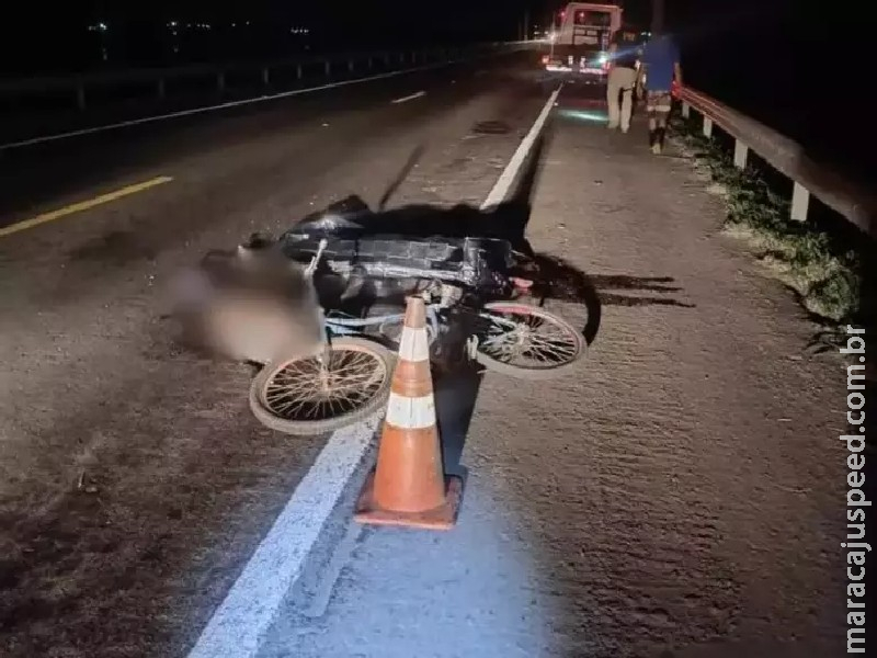 Ciclista morre ao ser atropelado em rodovia de MS Ciclista morre ao ser atropelado em rodovia de MS