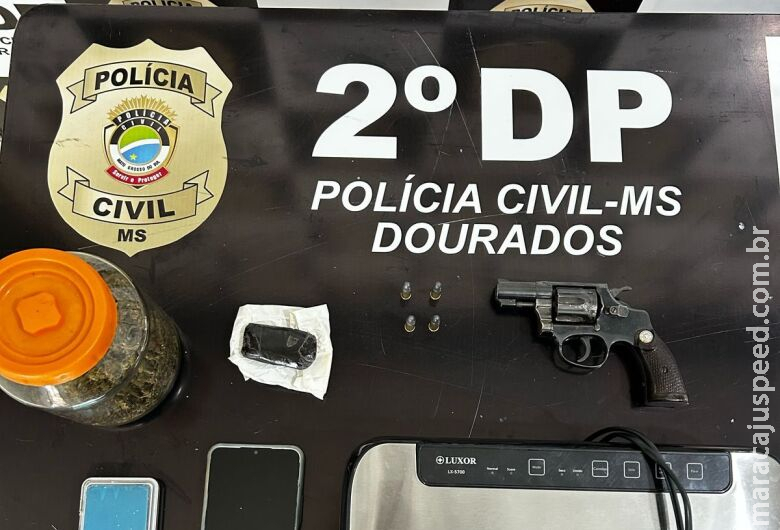 Homem é preso após interceptação de drogas em agência dos Correios em Dourados Homem é preso após interceptação de drogas em agência dos Correios em Dourados