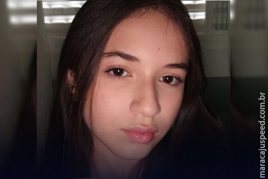 Jovem de 14 anos morta por aluno em MG era filha do diretor da escola Jovem de 14 anos morta por aluno em MG era filha do diretor da escola