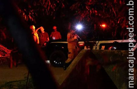 Mãe e filho foram obrigados a limpar sangue e levar corpo até córrego por homem que matou ‘Gordinho’ Mãe e filho foram obrigados a limpar sangue e levar corpo até córrego por homem que matou ‘Gordinho’