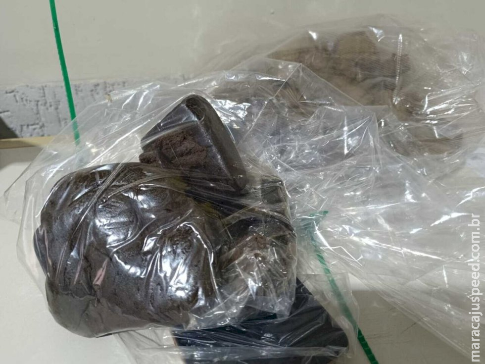 Militar da Aeronáutica é preso por tráfico de drogas em Dourados Militar da Aeronáutica é preso por tráfico de drogas em Dourados