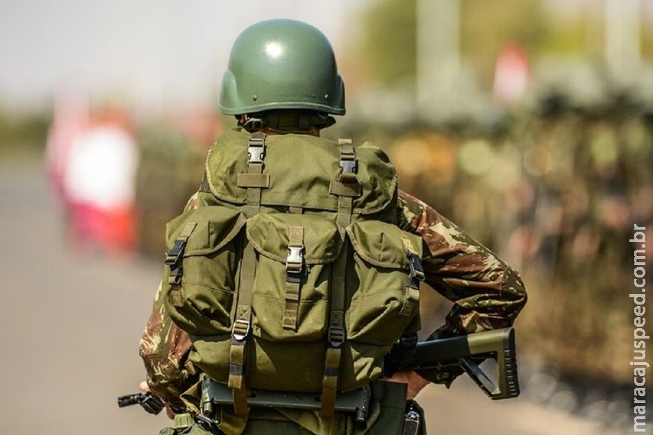Militar é assaltado a caminho do quartel e tem uniforme roubado em Corumbá Militar é assaltado a caminho do quartel e tem uniforme roubado em Corumbá