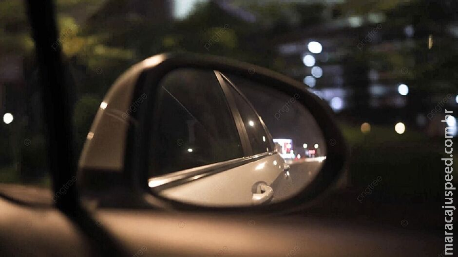 Motorista é rendido e obrigado a dirigir para criminosos antes de ter carro roubado em Campo Grande Motorista é rendido e obrigado a dirigir para criminosos antes de ter carro roubado em Campo Grande