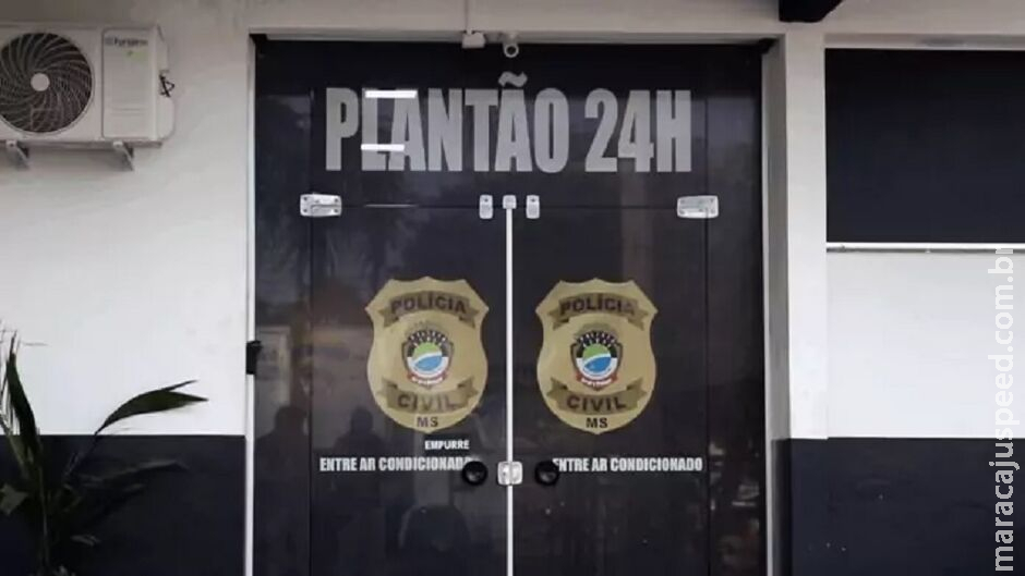 Mulher chega para trabalhar e é agredida após discussão nas redes sociais em Três Lagoas Mulher chega para trabalhar e é agredida após discussão nas redes sociais em Três Lagoas