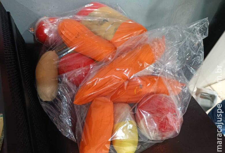 Mulher é presa com quase 3 kg de drogas na rodoviária de Dourados Mulher é presa com quase 3 kg de drogas na rodoviária de Dourados