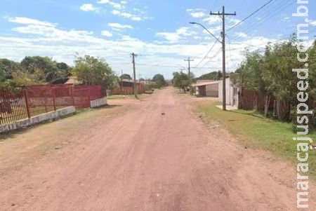 Mulher esfaqueia companheiro no peito e foge em Ladário Mulher esfaqueia companheiro no peito e foge em Ladário