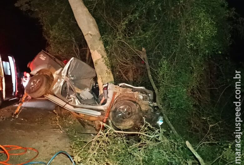 Pai e filho morrem em grave acidente na MS-276 em Dourados Pai e filho morrem em grave acidente na MS-276 em Dourados