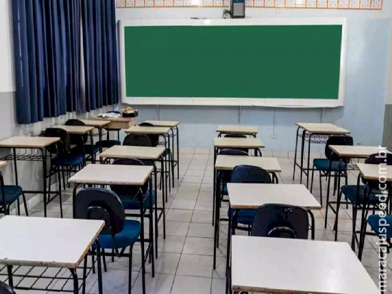 Pais denunciam professor por humilhação de alunos: ‘Não servem nem para catadores de lixo’ Pais denunciam professor por humilhação de alunos: ‘Não servem nem para catadores de lixo’