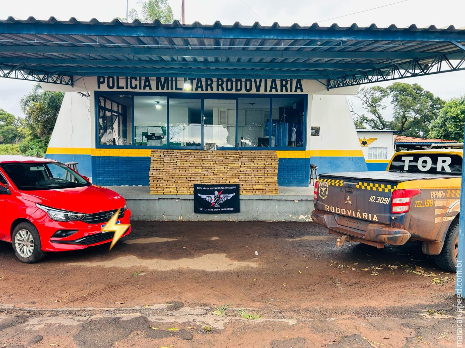 Polícia Militar Rodoviária prendeu homem por tráfico de drogas em Amambai. Polícia Militar Rodoviária prendeu homem por tráfico de drogas em Amambai.