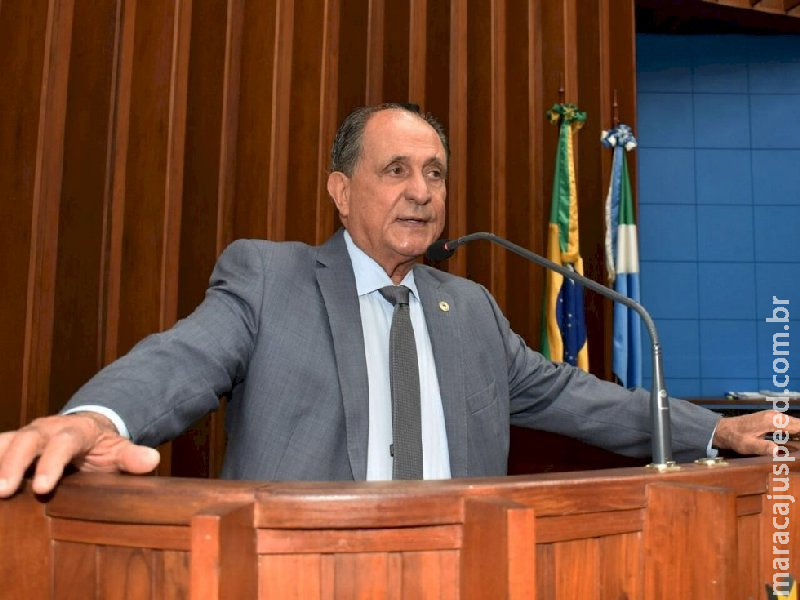 Zé Teixeira pede instalação de curso de biomedicina em Ivinhema Zé Teixeira pede instalação de curso de biomedicina em Ivinhema