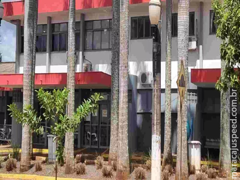 Após discussão entre irmãos, um é esfaqueado no abdômen e levado para hospital de Dourados Após discussão entre irmãos, um é esfaqueado no abdômen e levado para hospital de Dourados