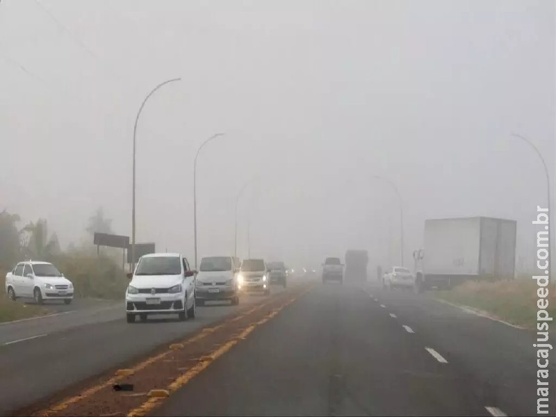 Com avanço de frente fria, neblina cobre Campo Grande nesta sexta-feira Com avanço de frente fria, neblina cobre Campo Grande nesta sexta-feira