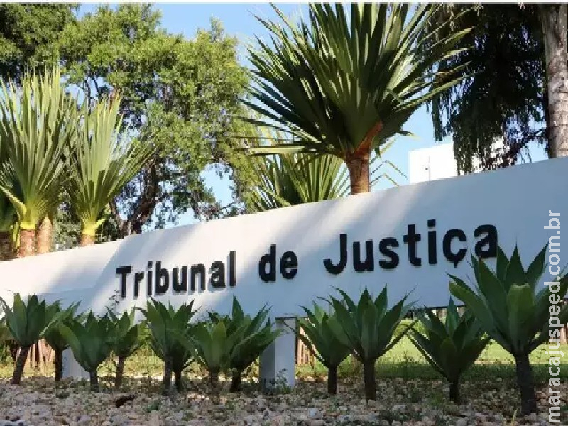 Enteada é condenada a indenizar madrasta por ofensas durante velório do pai