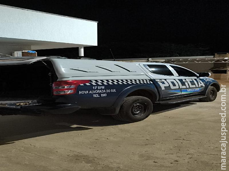 Homem é preso por ameaçar companheira e outro por desacato em Nova Alvorada do Sul Homem é preso por ameaçar companheira e outro por desacato em Nova Alvorada do Sul