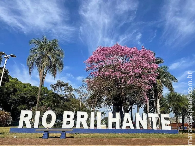 Investigação apura vazamento de mais de 15 mil litros de agrotóxicos em Rio Brilhante Investigação apura vazamento de mais de 15 mil litros de agrotóxicos em Rio Brilhante