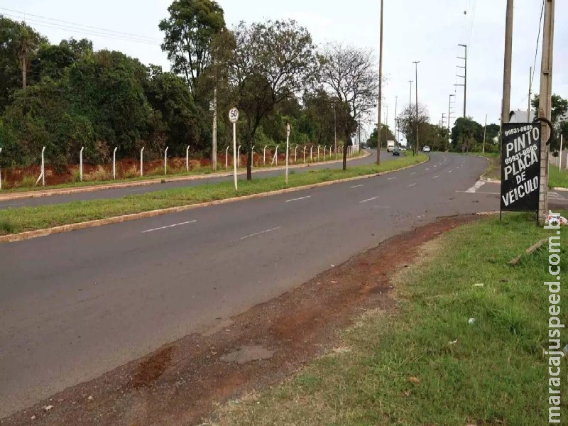 Justiça mantém prisão de homem que bateu o carro em poste e atirou contra o próprio veículo Justiça mantém prisão de homem que bateu o carro em poste e atirou contra o próprio veículo