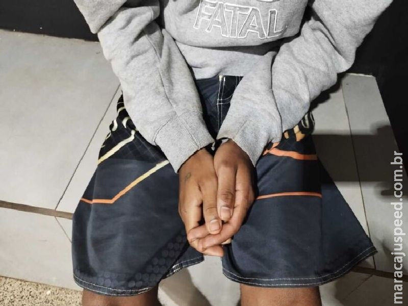 Ladrão leva surra de moradores do Coophatrabalho ao ser flagrado furtando casa