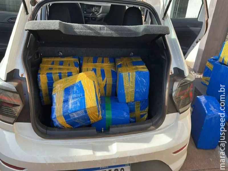 Motorista abandona carro com drogas e adolescente é apreendido pela PF Motorista abandona carro com drogas e adolescente é apreendido pela PF