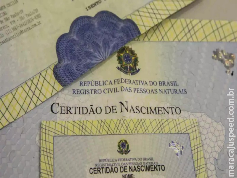 Mudar o próprio nome é fácil, mas pode custar caro e exigir paciência Mudar o próprio nome é fácil, mas pode custar caro e exigir paciência