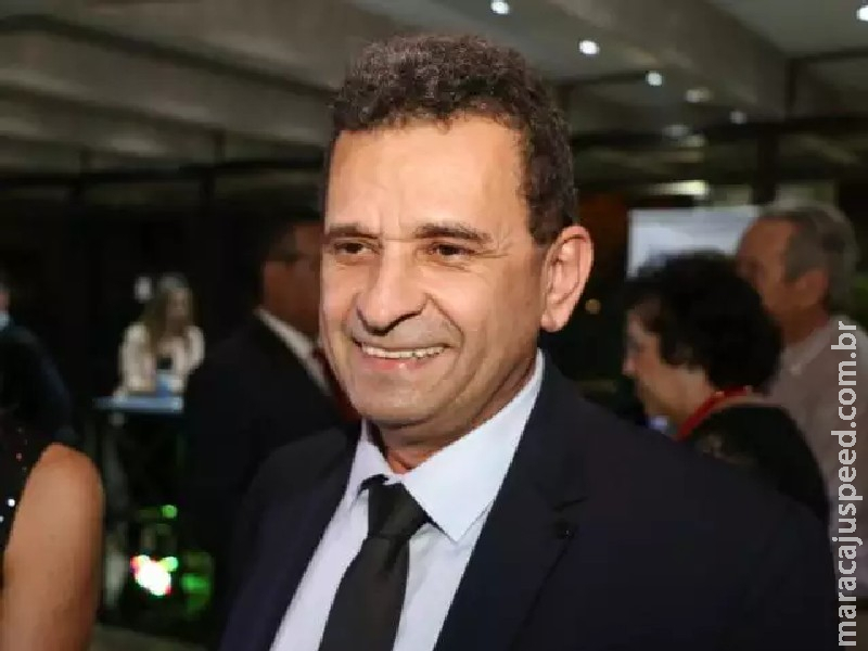 Na Assembleia Legislativa de São Paulo, Urandir Fernandes de Oliveira toma posse como comendador e assume presidênca a Academia de Pesquias Na Assembleia Legislativa de São Paulo, Urandir Fernandes de Oliveira toma posse como comendador e assume presidênca a Academia de Pesquias