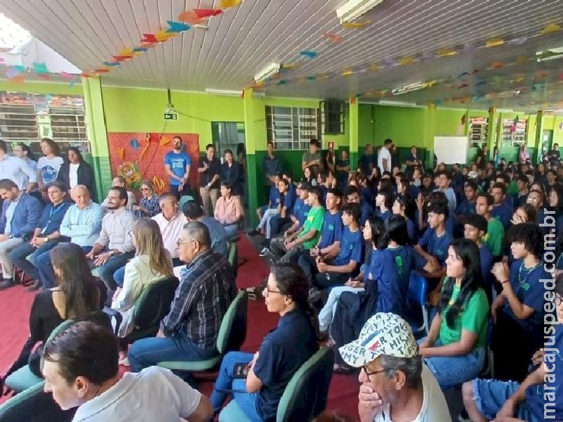 Ponto de Entrega Voluntária de resíduos inova e traz conceito educativo em escola estadual de MS