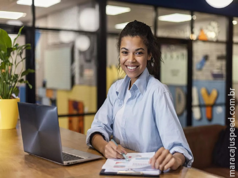 Prefeitura oferece curso gratuito de assistente administrativo para mulheres Prefeitura oferece curso gratuito de assistente administrativo para mulheres